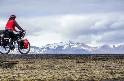 Bike-packing Routes and Gear for Extreme Climates: Thriving Where Others Just Survive